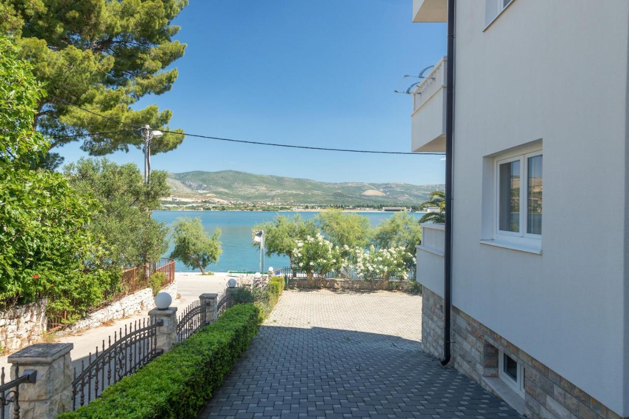 Apartments Janja Trogir Exterior photo